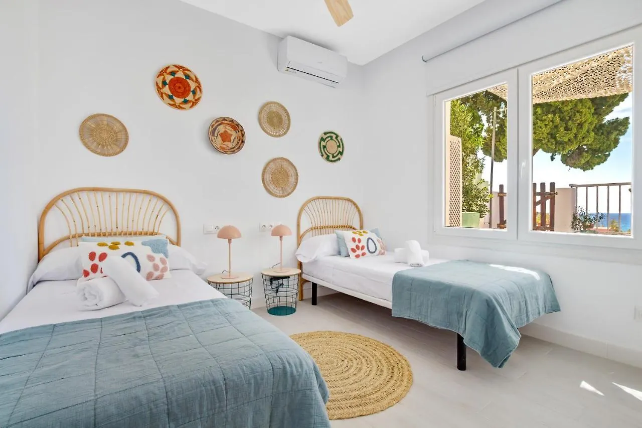 Casa De La Playa. Beach House With Magnificent Sea Malaga Apartment