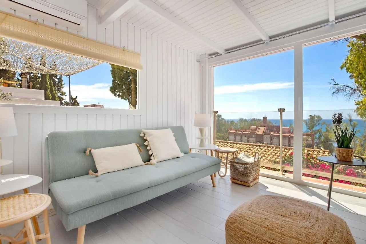 Апартаменты Casa De La Playa. Beach House With Magnificent Sea Малага Испания
